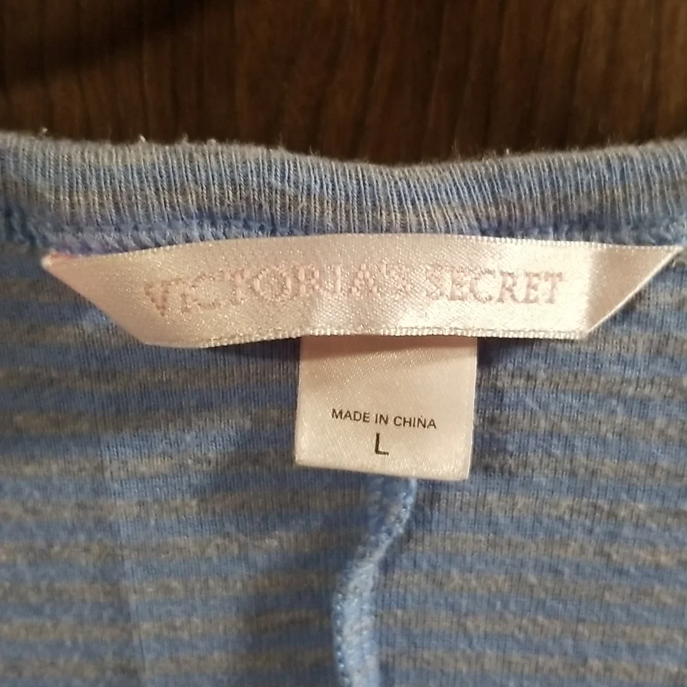 Victoria Secret romper - Picture 4 of 9